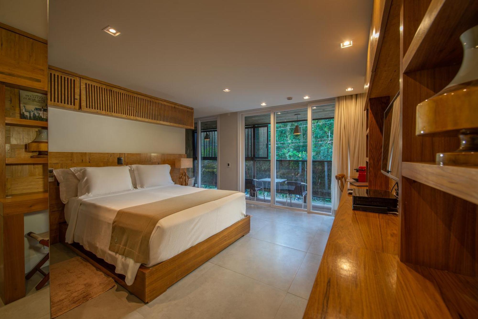 קמבורי Hotel Spa Nau Royal חדר תמונה