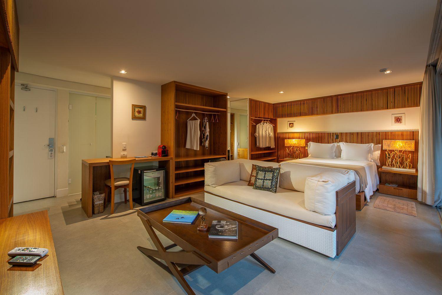 קמבורי Hotel Spa Nau Royal מראה חיצוני תמונה