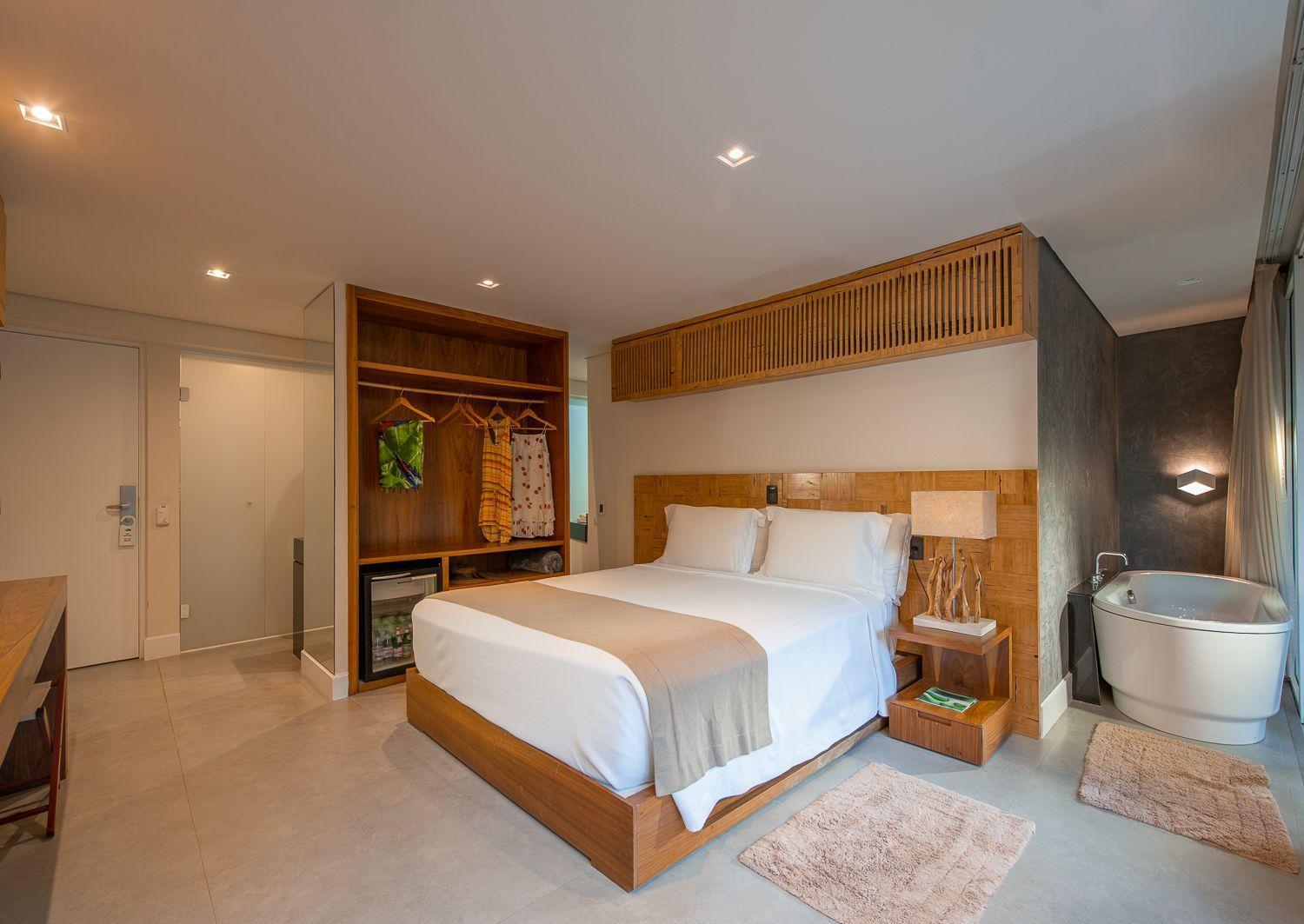 קמבורי Hotel Spa Nau Royal מראה חיצוני תמונה