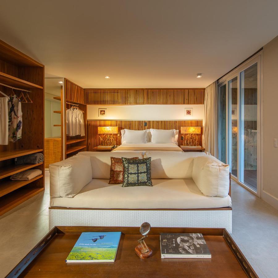 קמבורי Hotel Spa Nau Royal מראה חיצוני תמונה